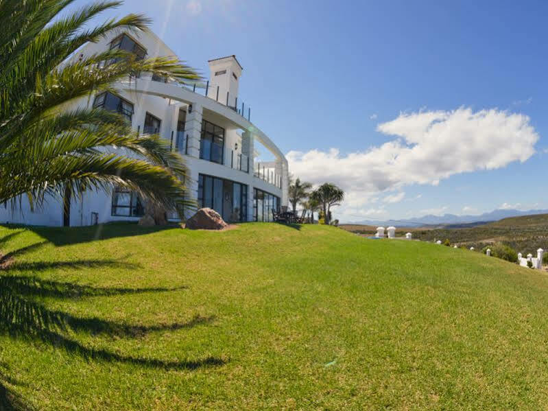 Fly Me To The Moon Guesthouse Mossel Bay Ngoại thất bức ảnh